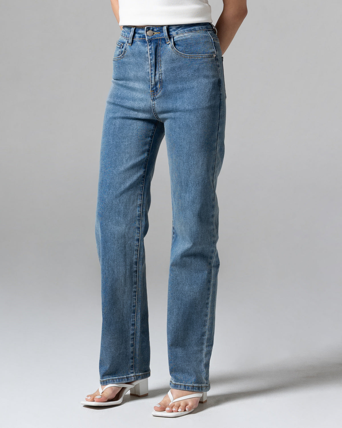 90's Straight Jeans Dark Blue, detail depan