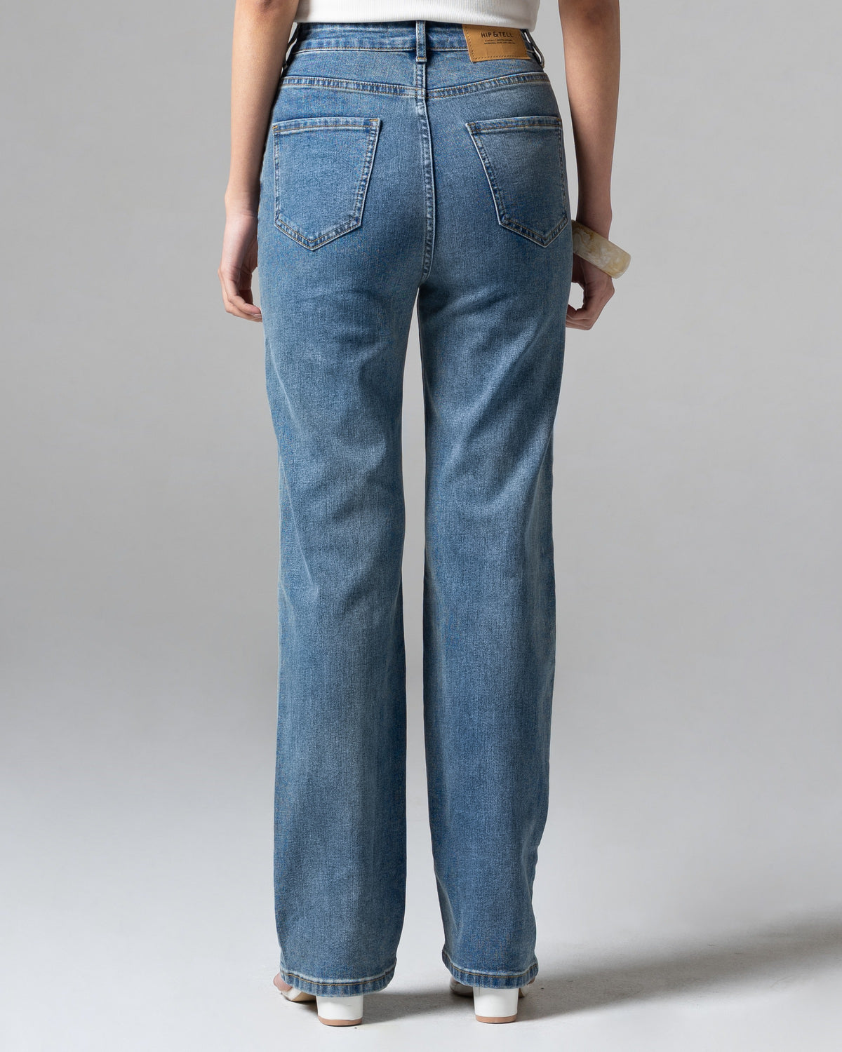 90's Straight Jeans Dark Blue, detail belakang