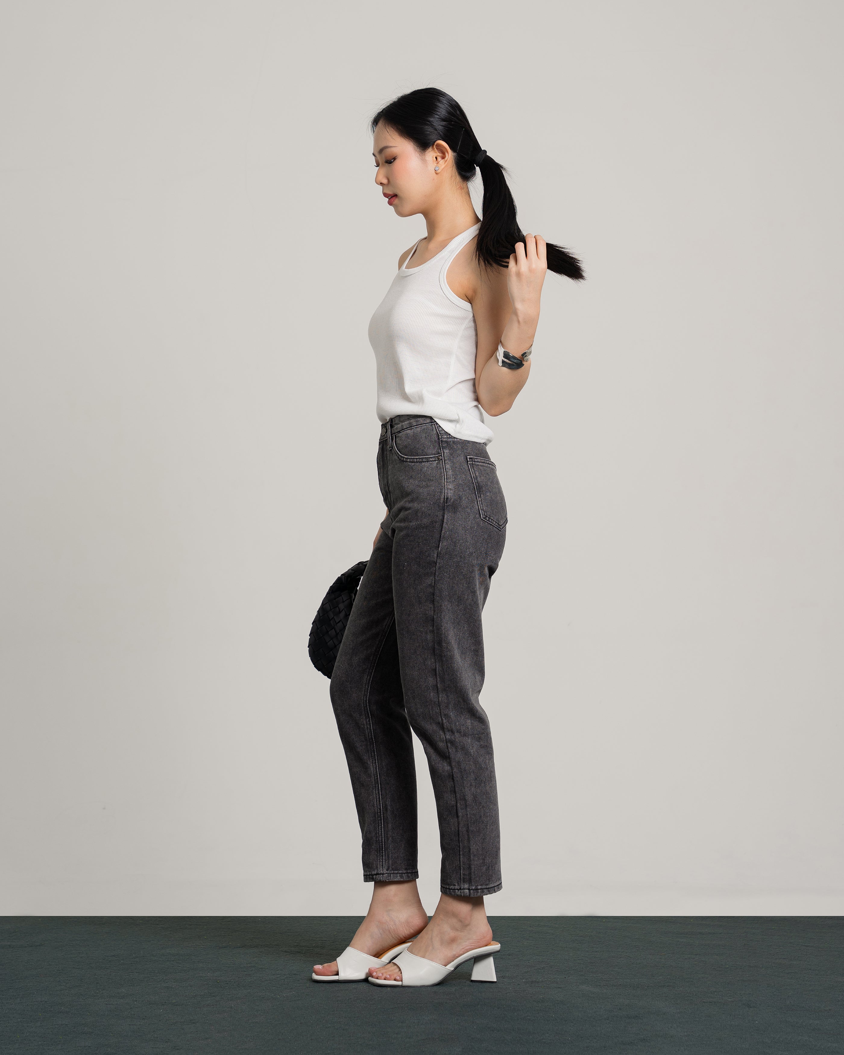 Boston Highwaist Mom Jeans in Darkgrey