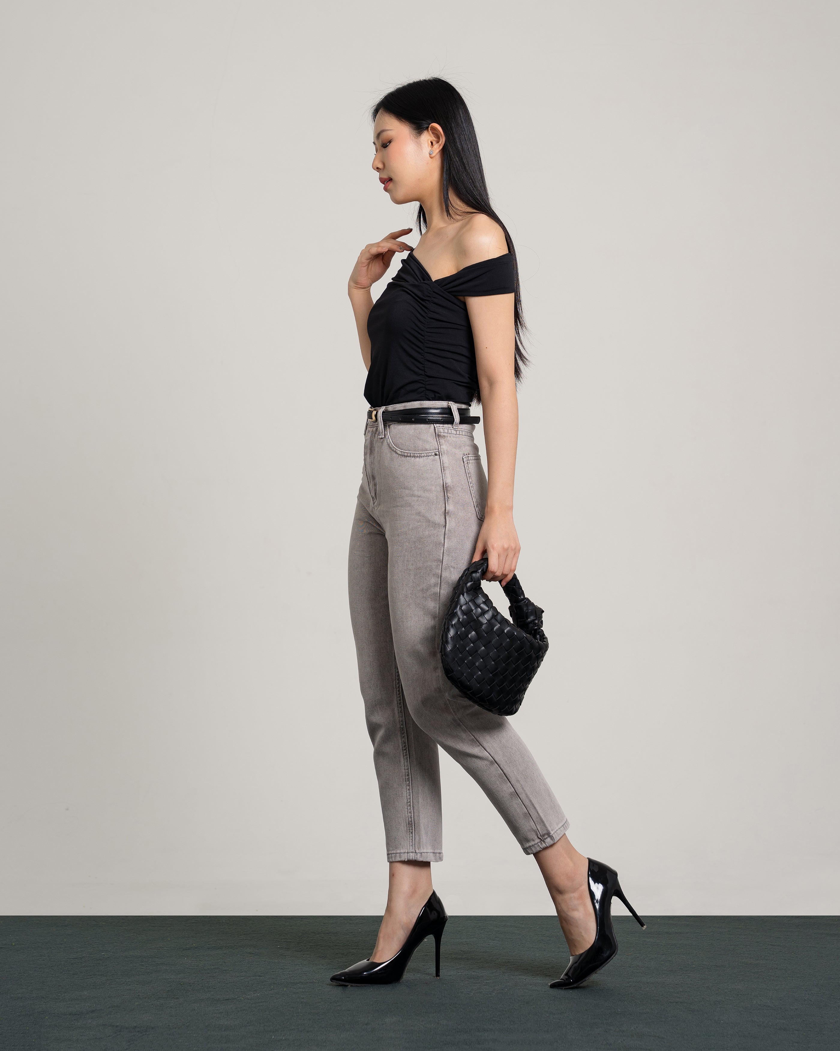 Boston Highwaist Mom Jeans in Lightgrey