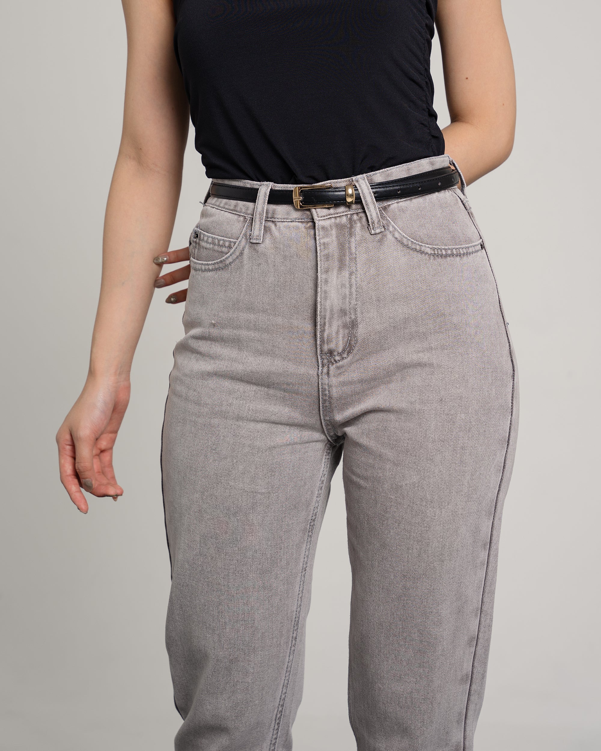 Boston Highwaist Mom Jeans in Lightgrey