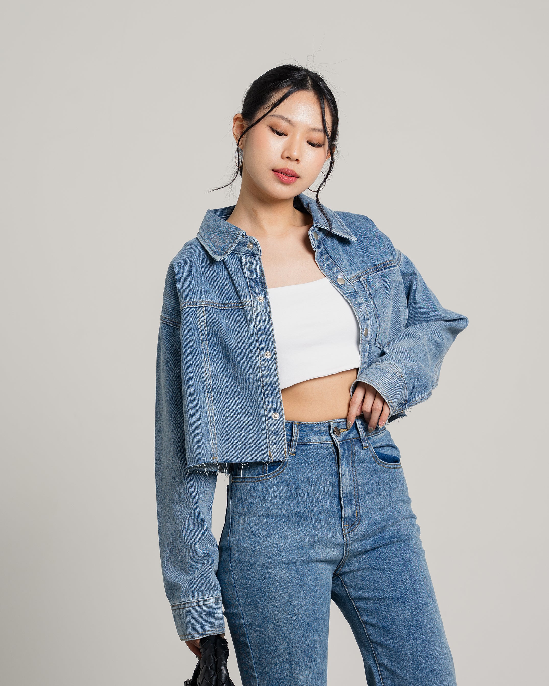 Davine Cropped Denim Jacket