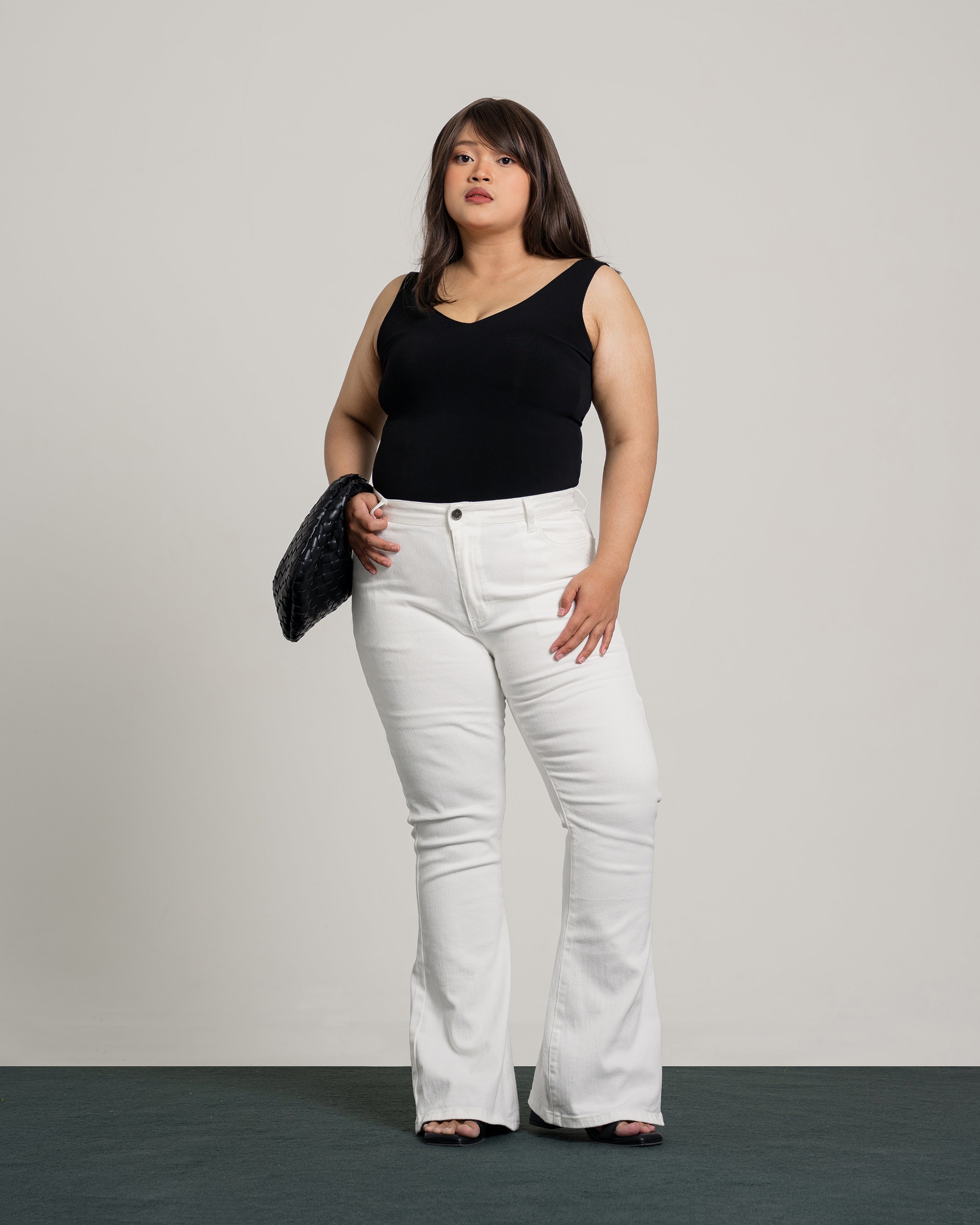 Kelly Petite Flare Jeans in White