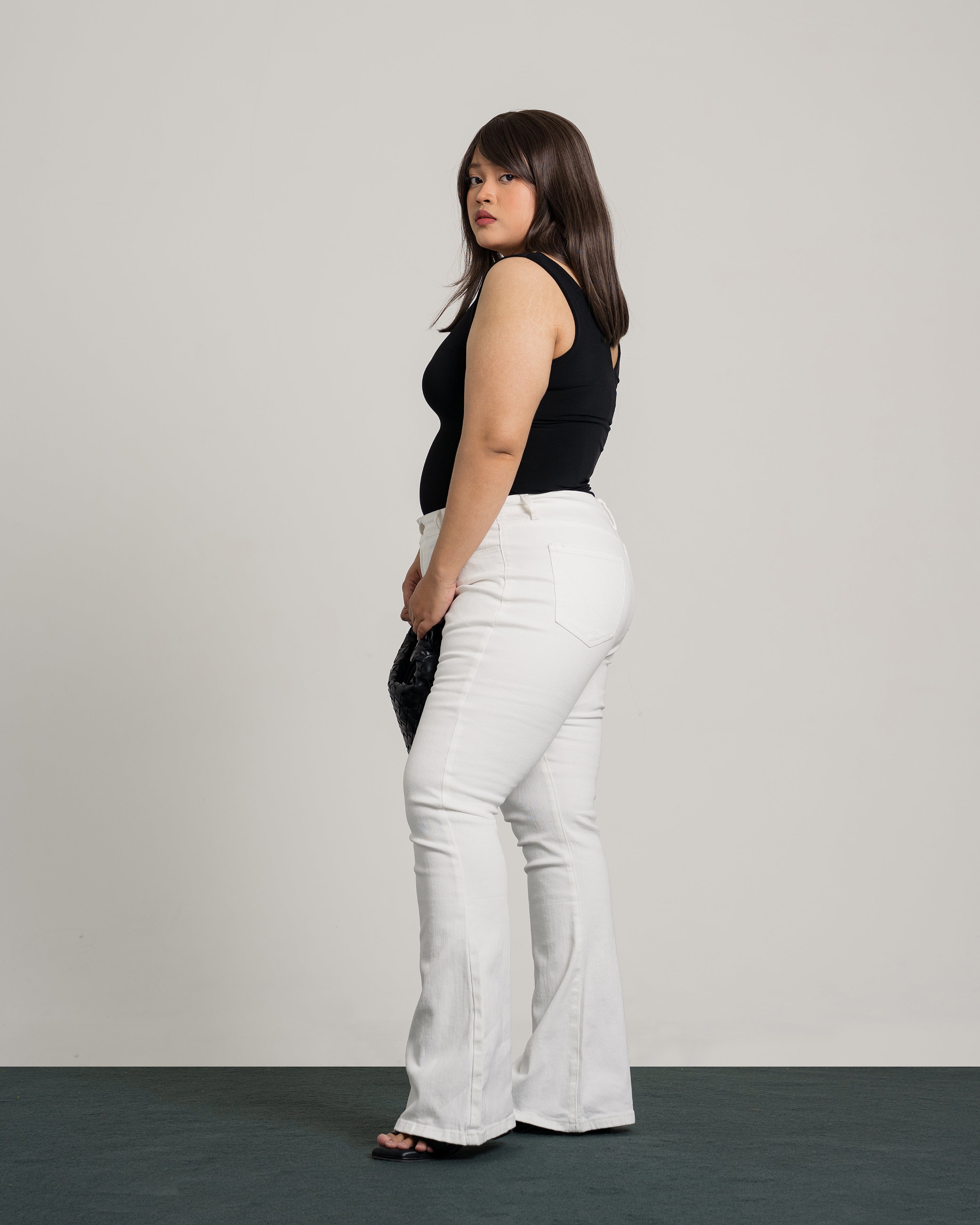 Kelly Petite Flare Jeans in White