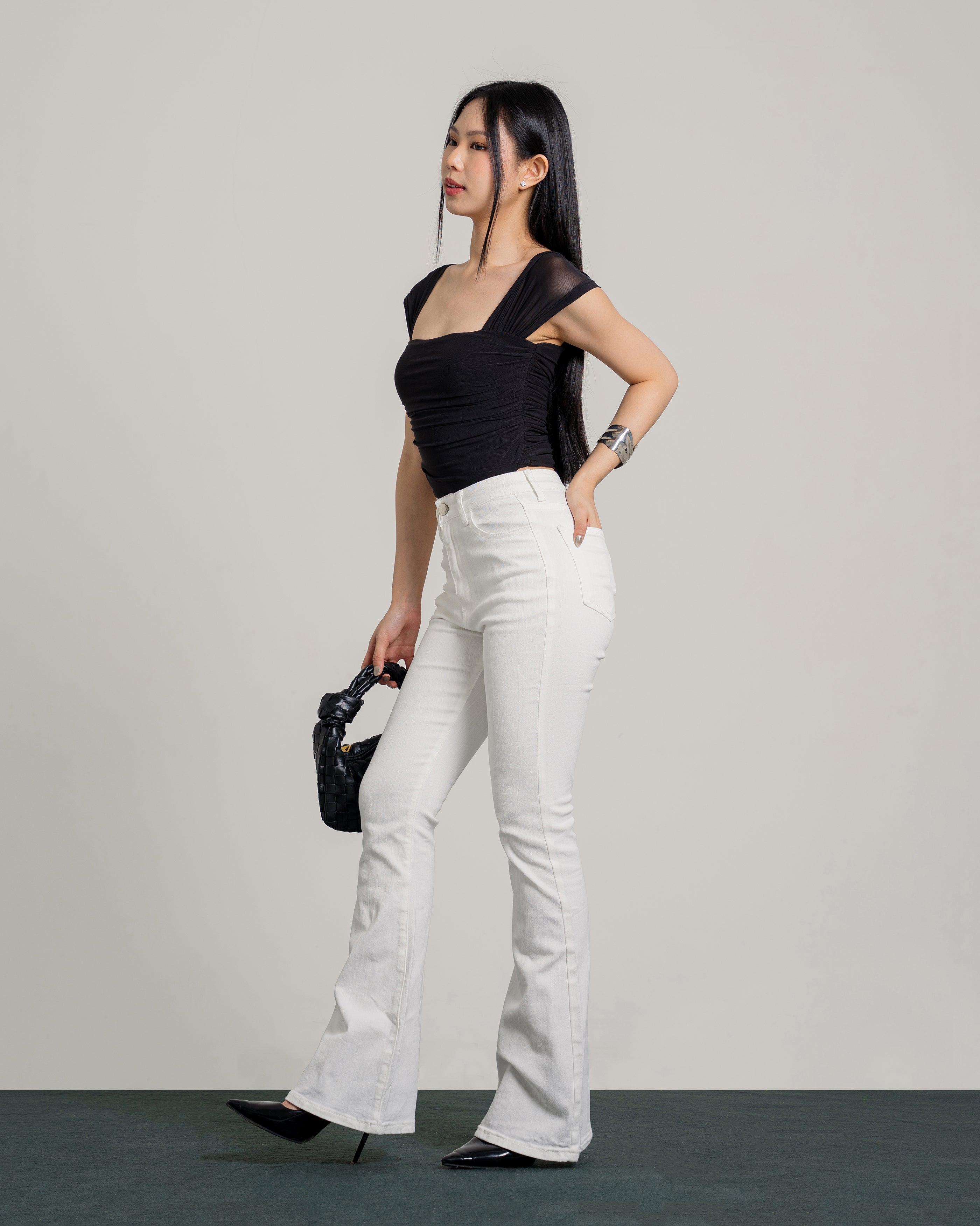 Kelly Flare Jeans in White