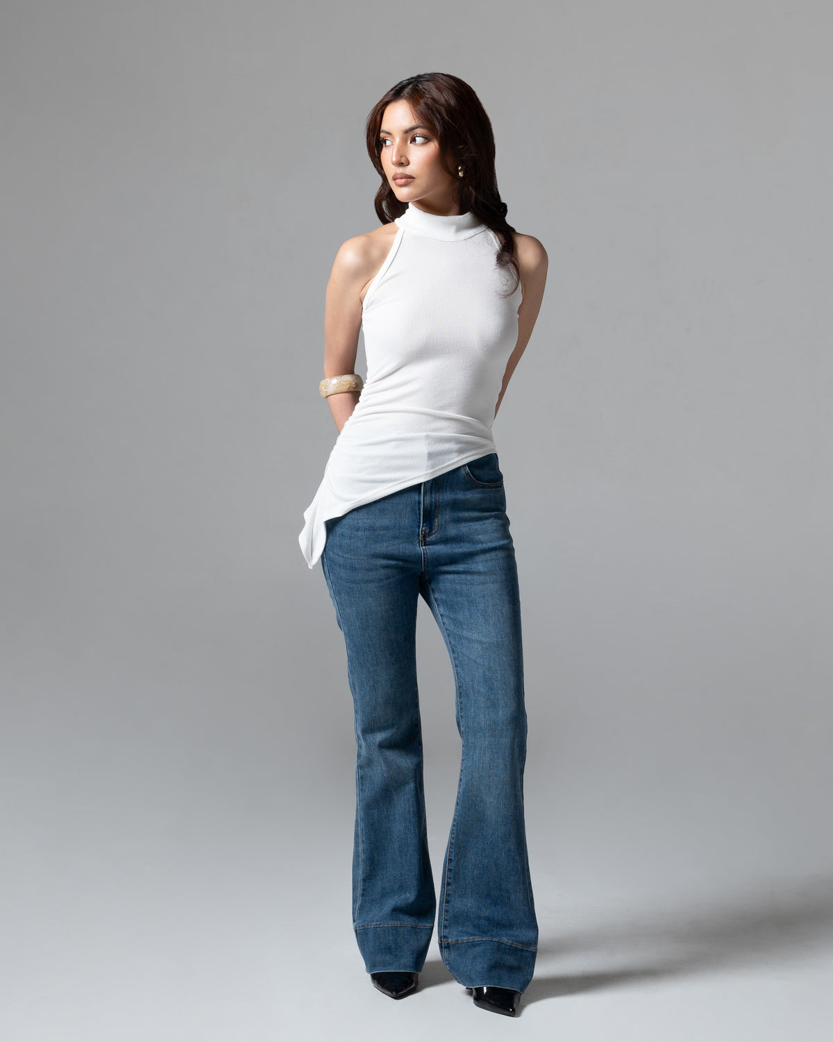Ashley Flare Jeans Dark Blue, regular size, tampak depan