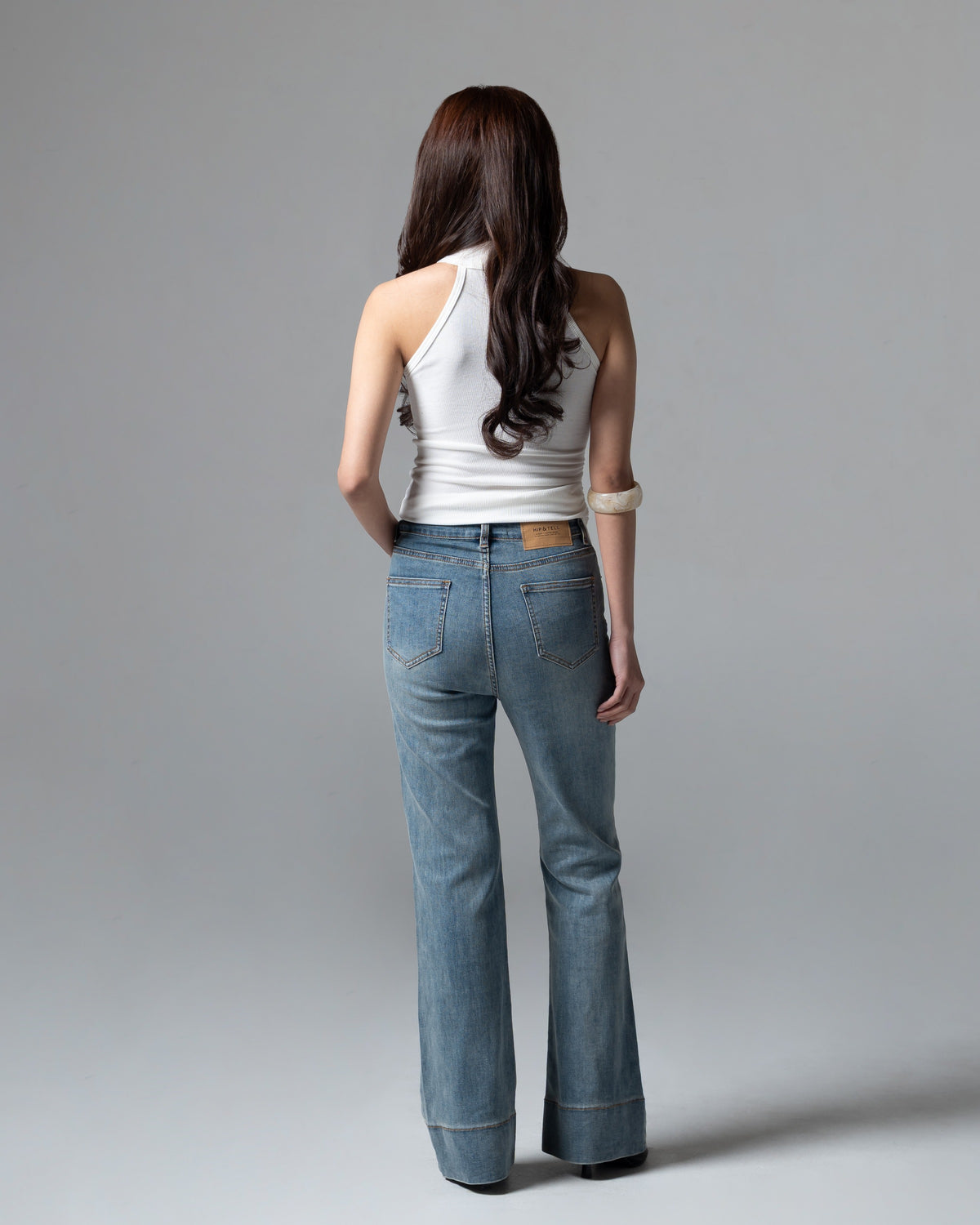 Ashley Flare Jeans Light Blue, regular size, tampak belakang