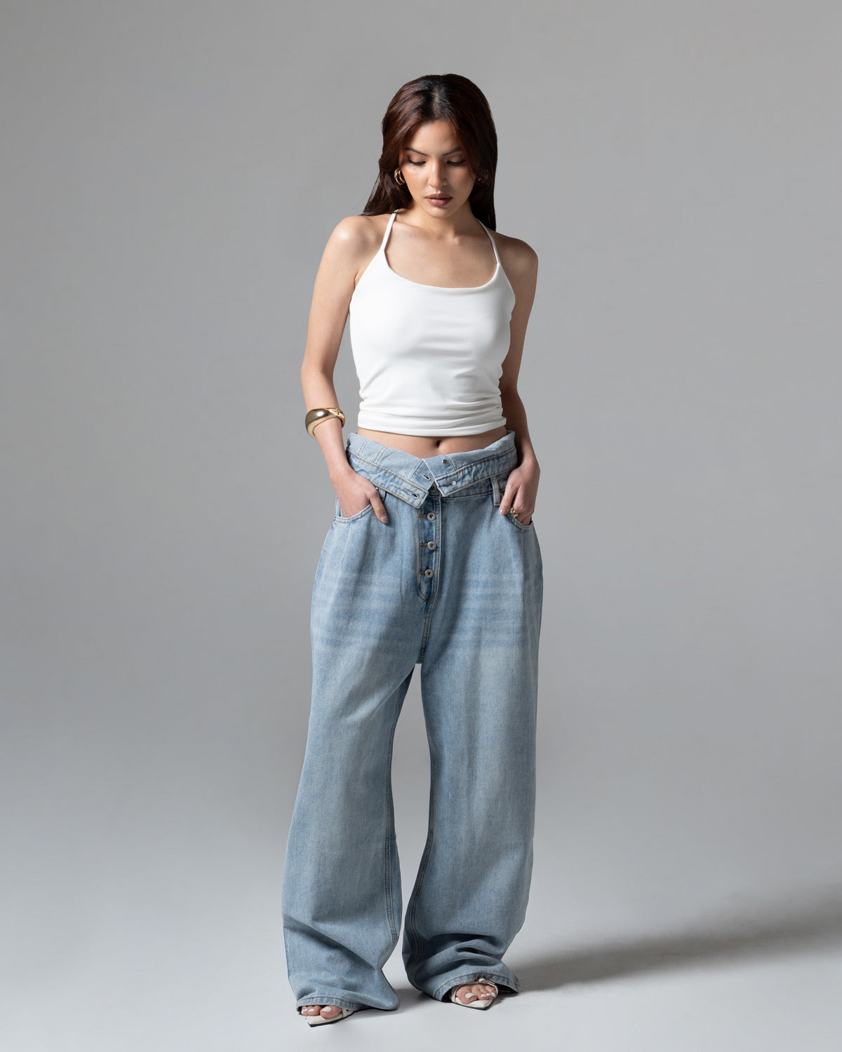Kourtney Baggy Jeans, regular size, tampak depan