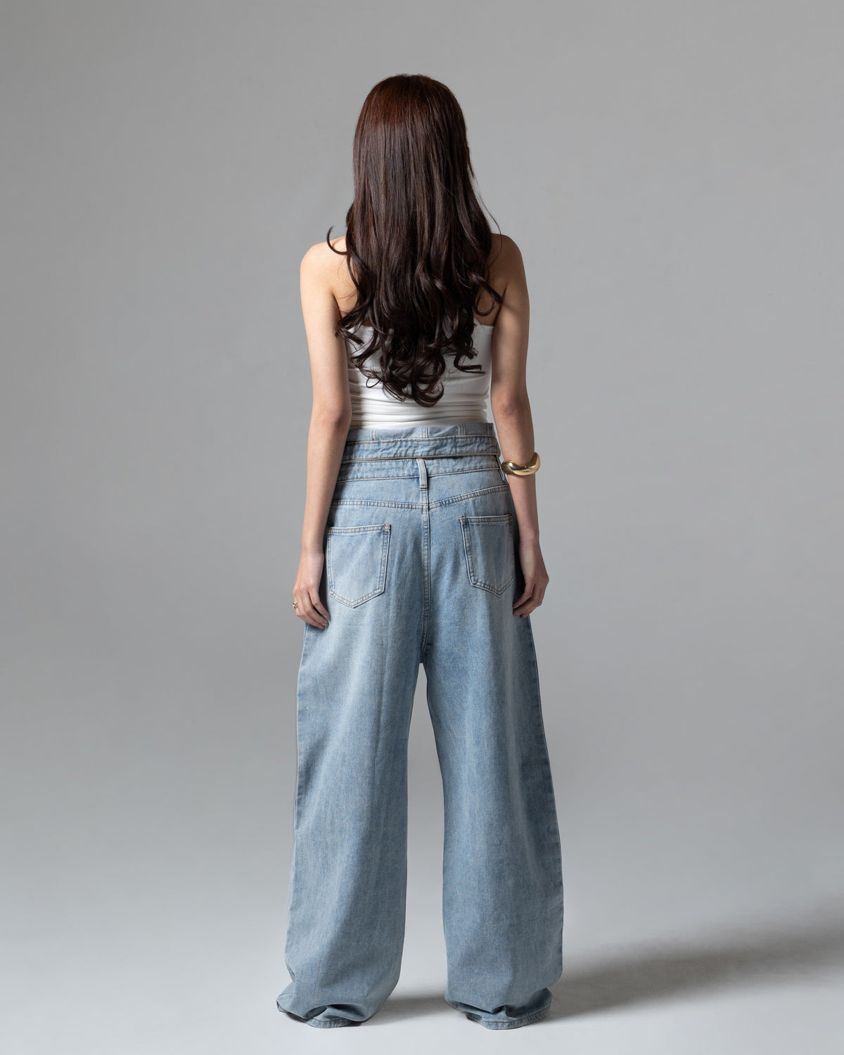 Kourtney Baggy Jeans, regular size, tampak belakang