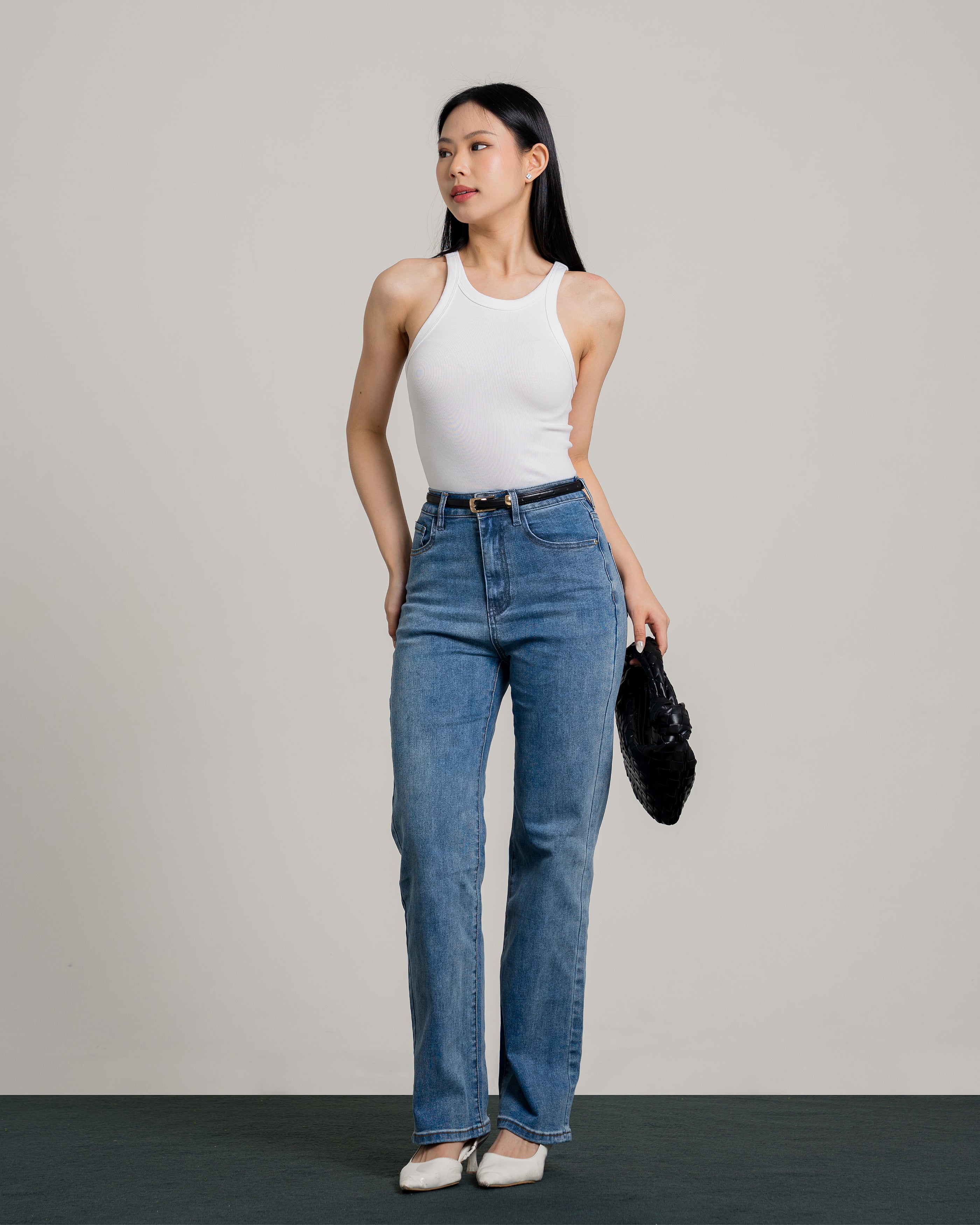 90's Highwaist Straight Jeans in Dark Blue