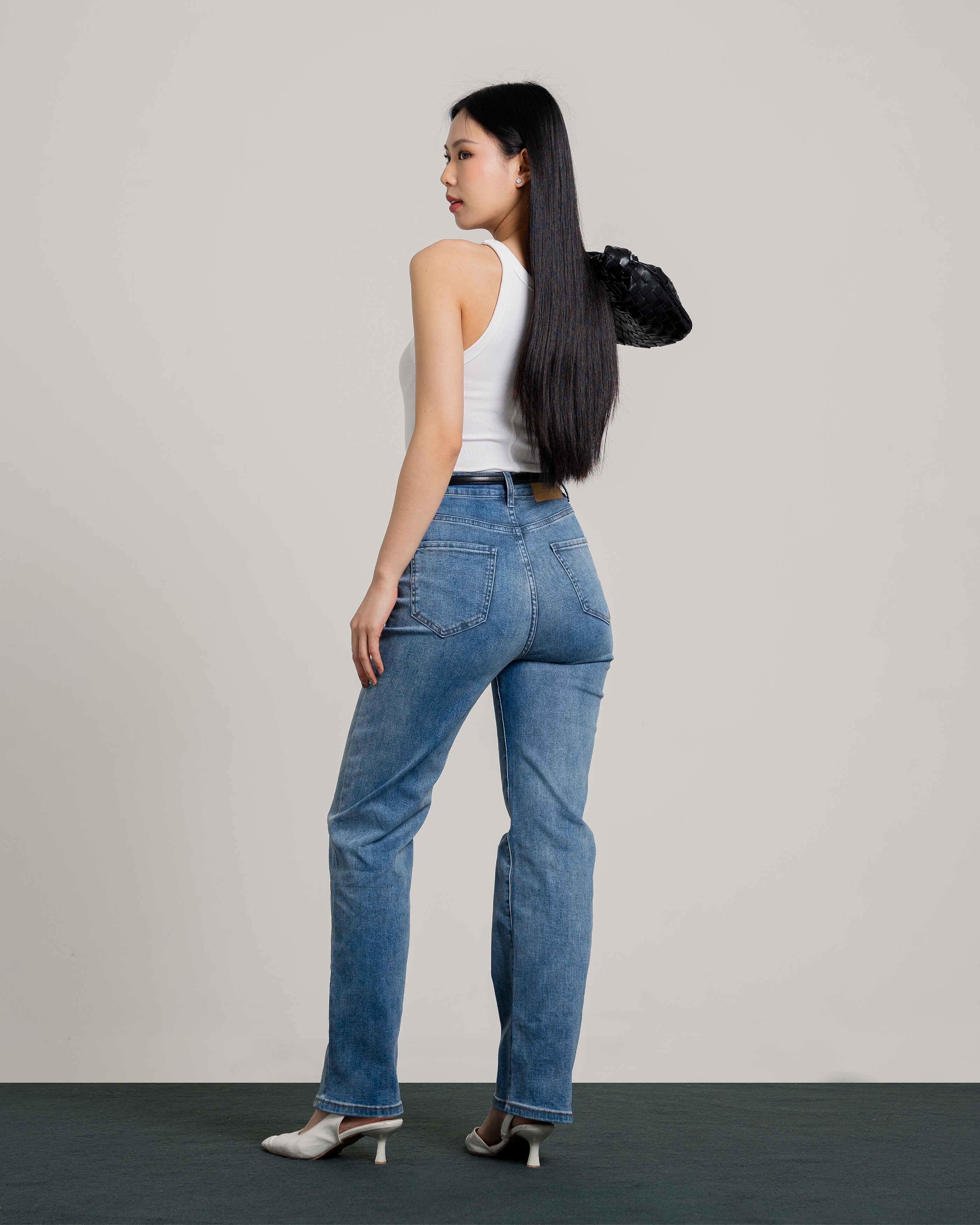 90's Highwaist Straight Jeans in Dark Blue