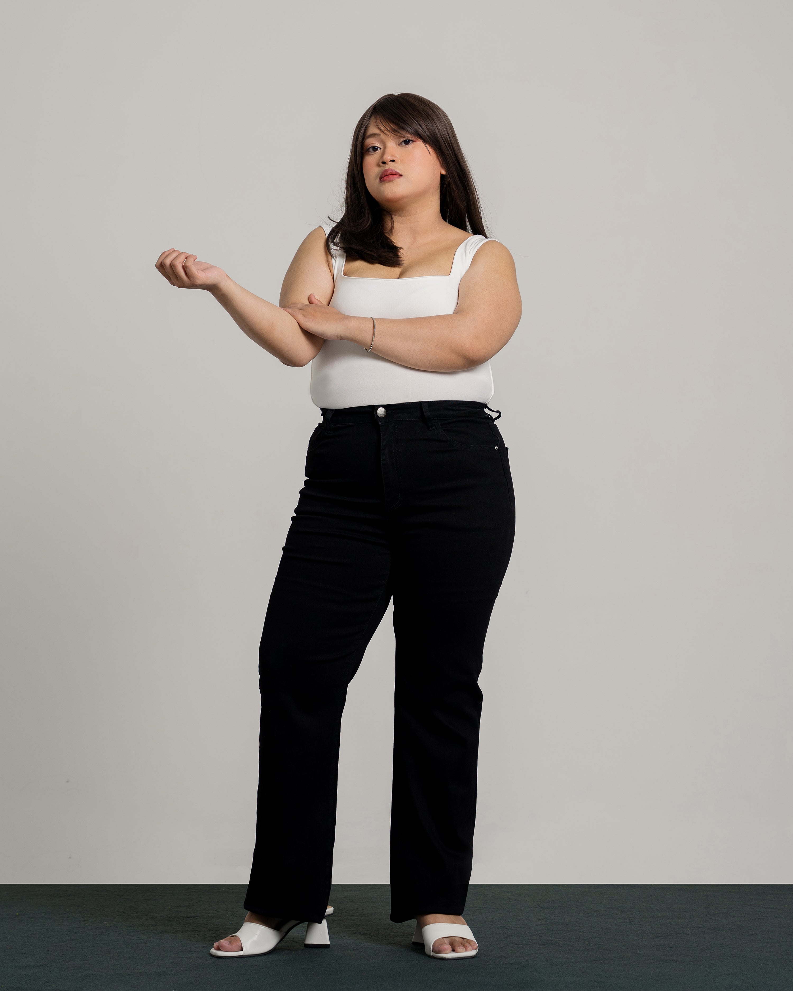 90's Highwaist Straight Jeans in Black