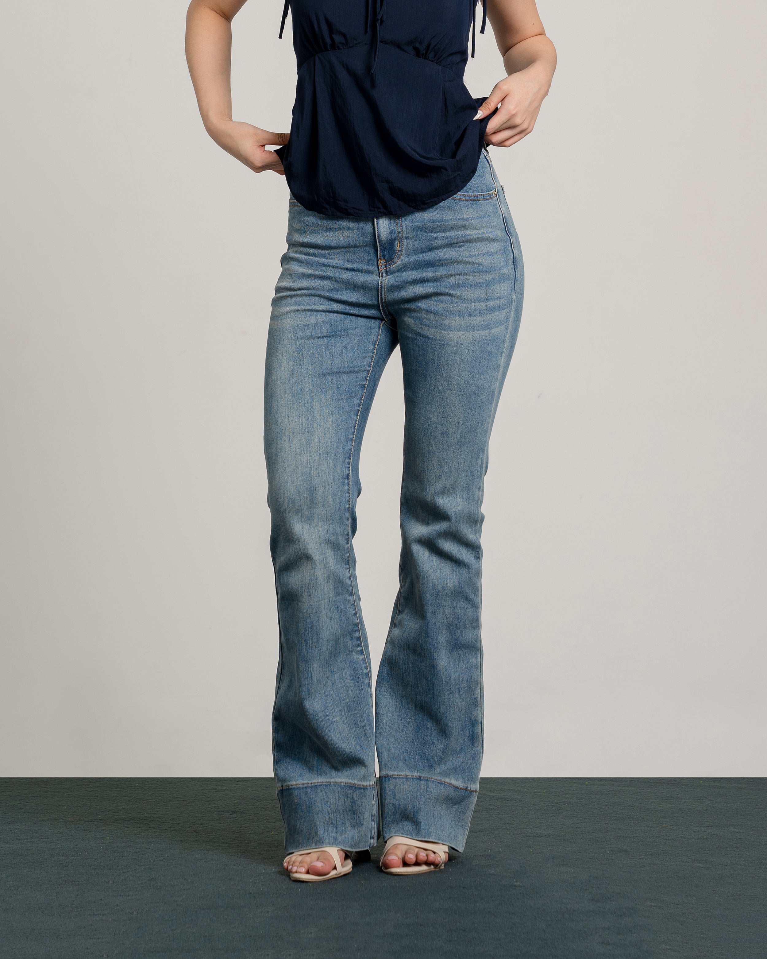 Ashley Flare Jeans in Light Blue