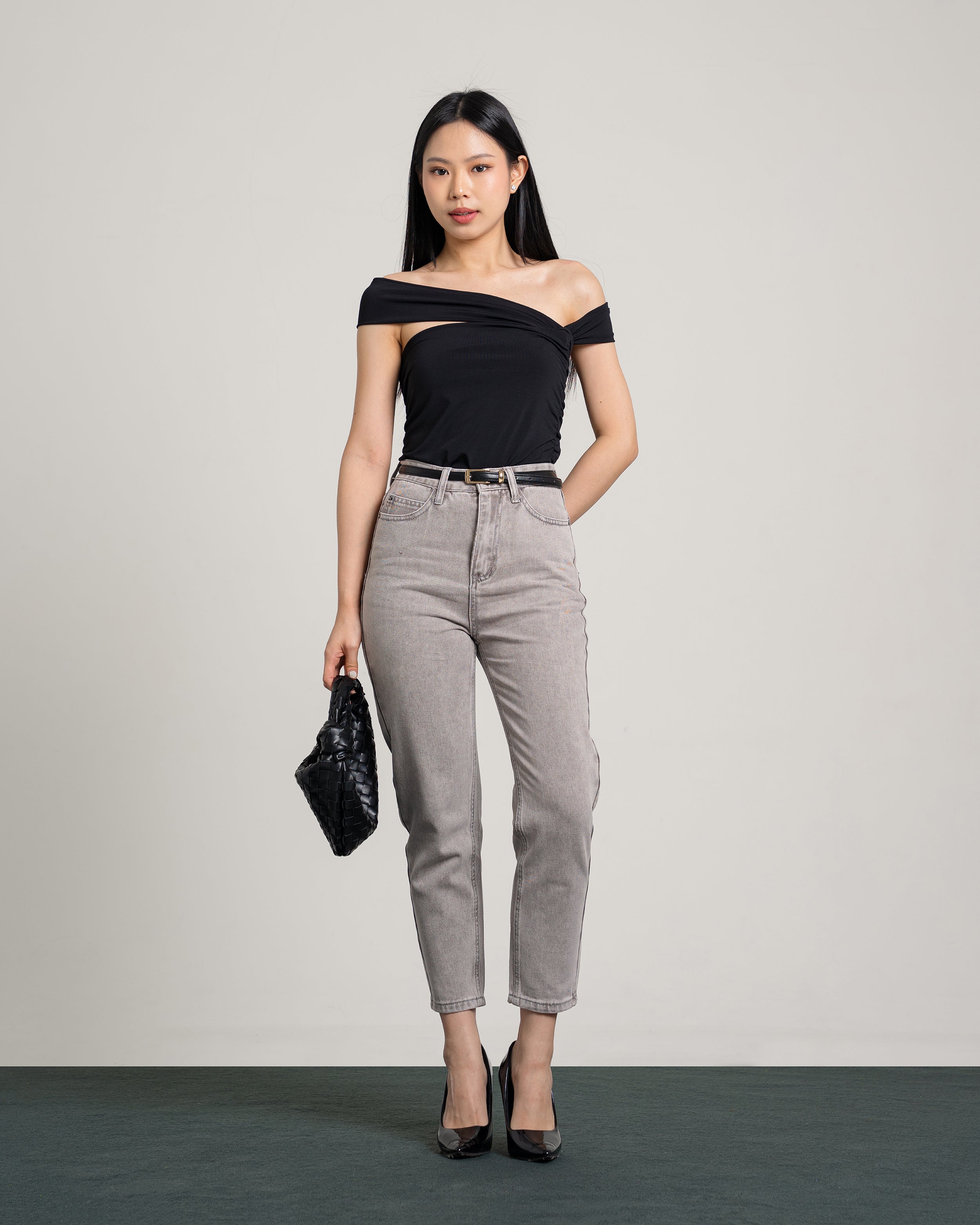 Boston Highwaist Mom Jeans in Lightgrey