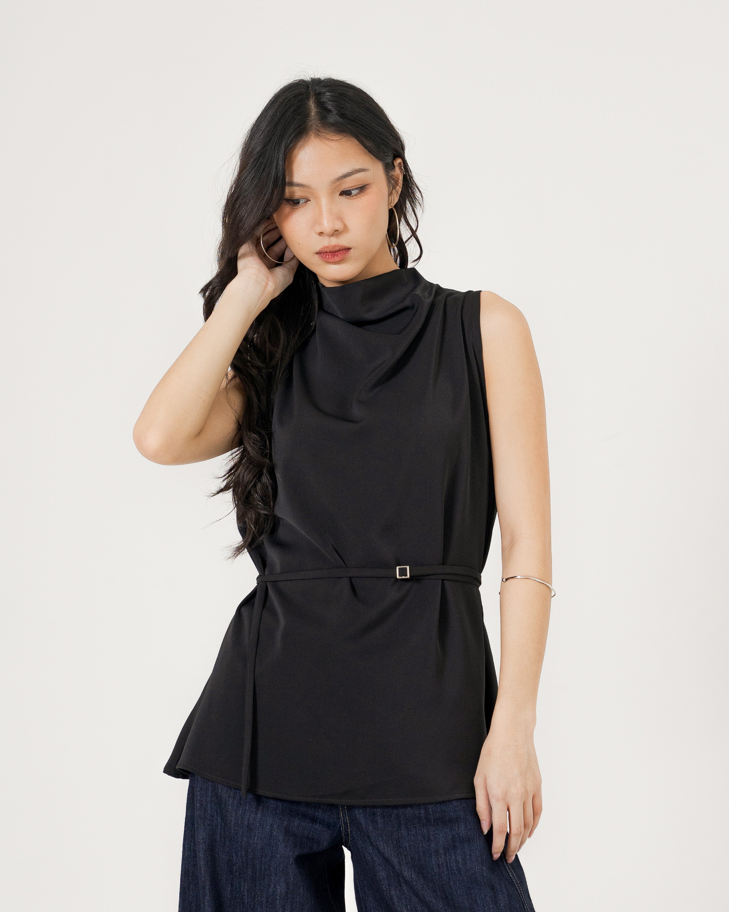 Clyde Top in Black
