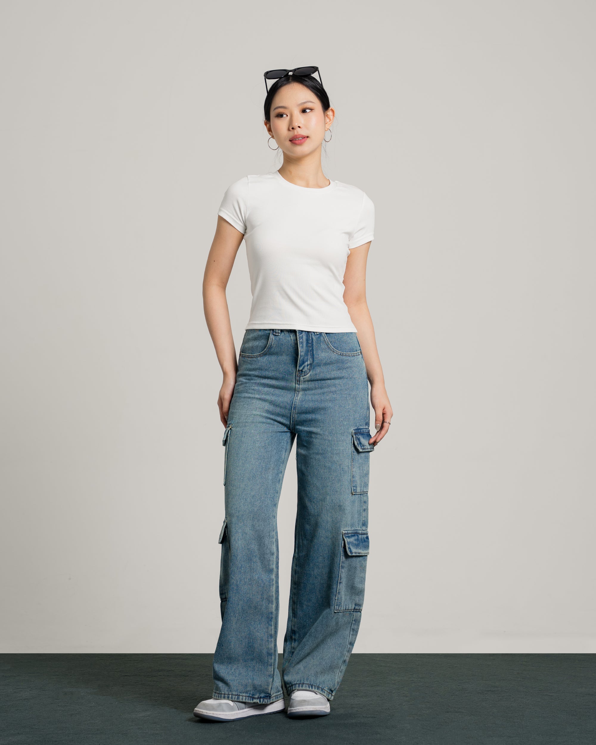 Jackson Highwaist Cargo Jeans in  Light Blue