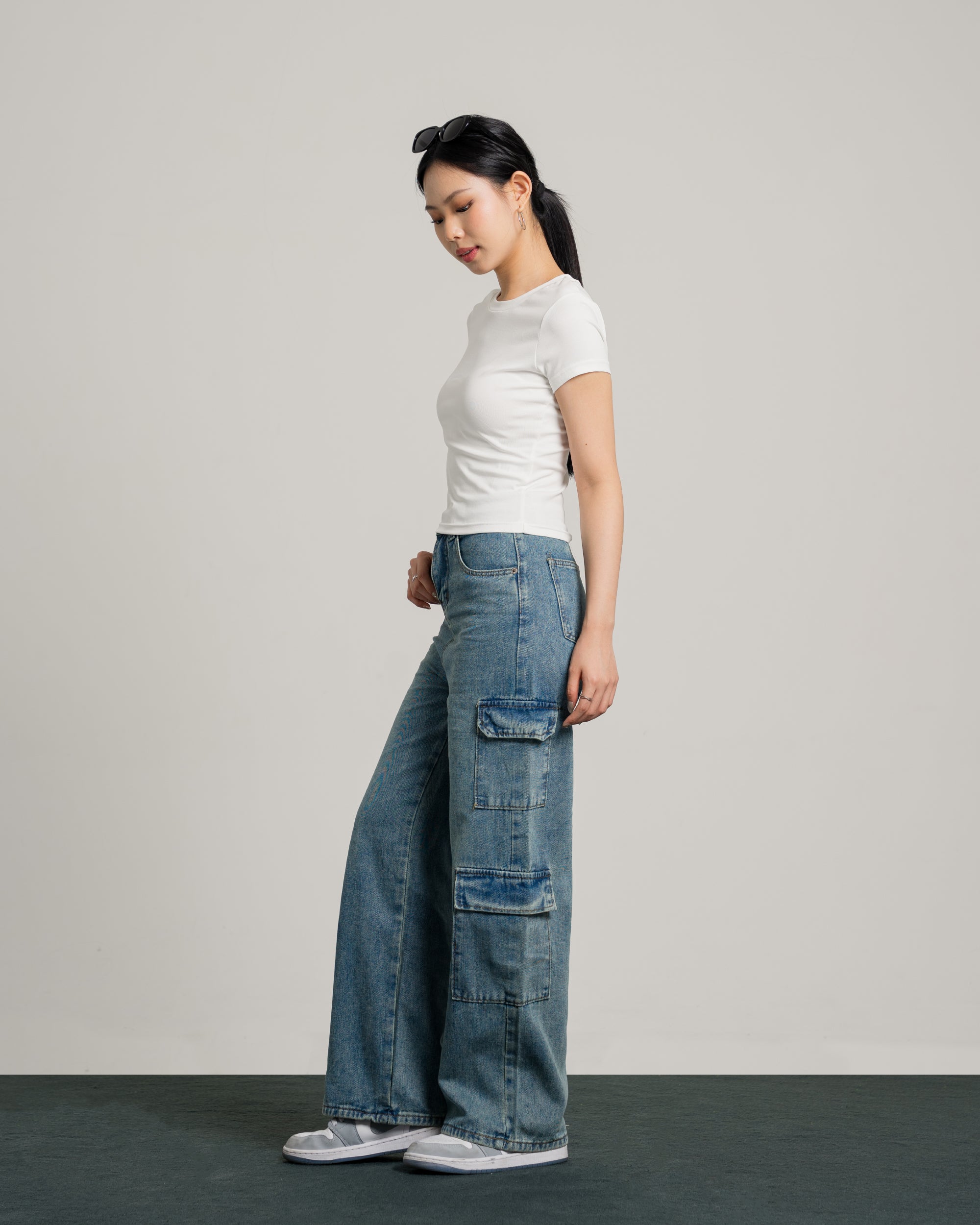 Jackson Highwaist Cargo Jeans in  Light Blue