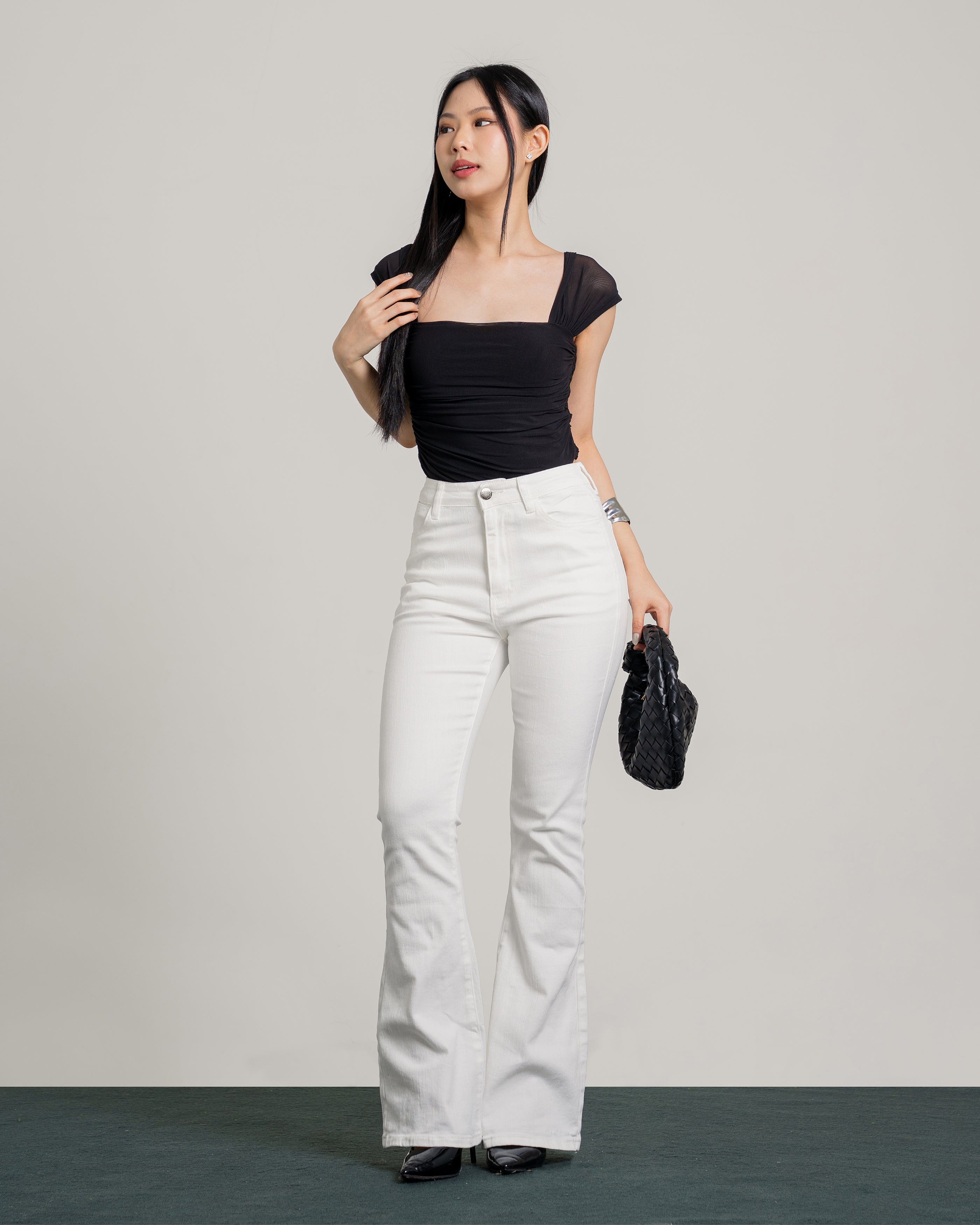 Kelly Flare Jeans in White