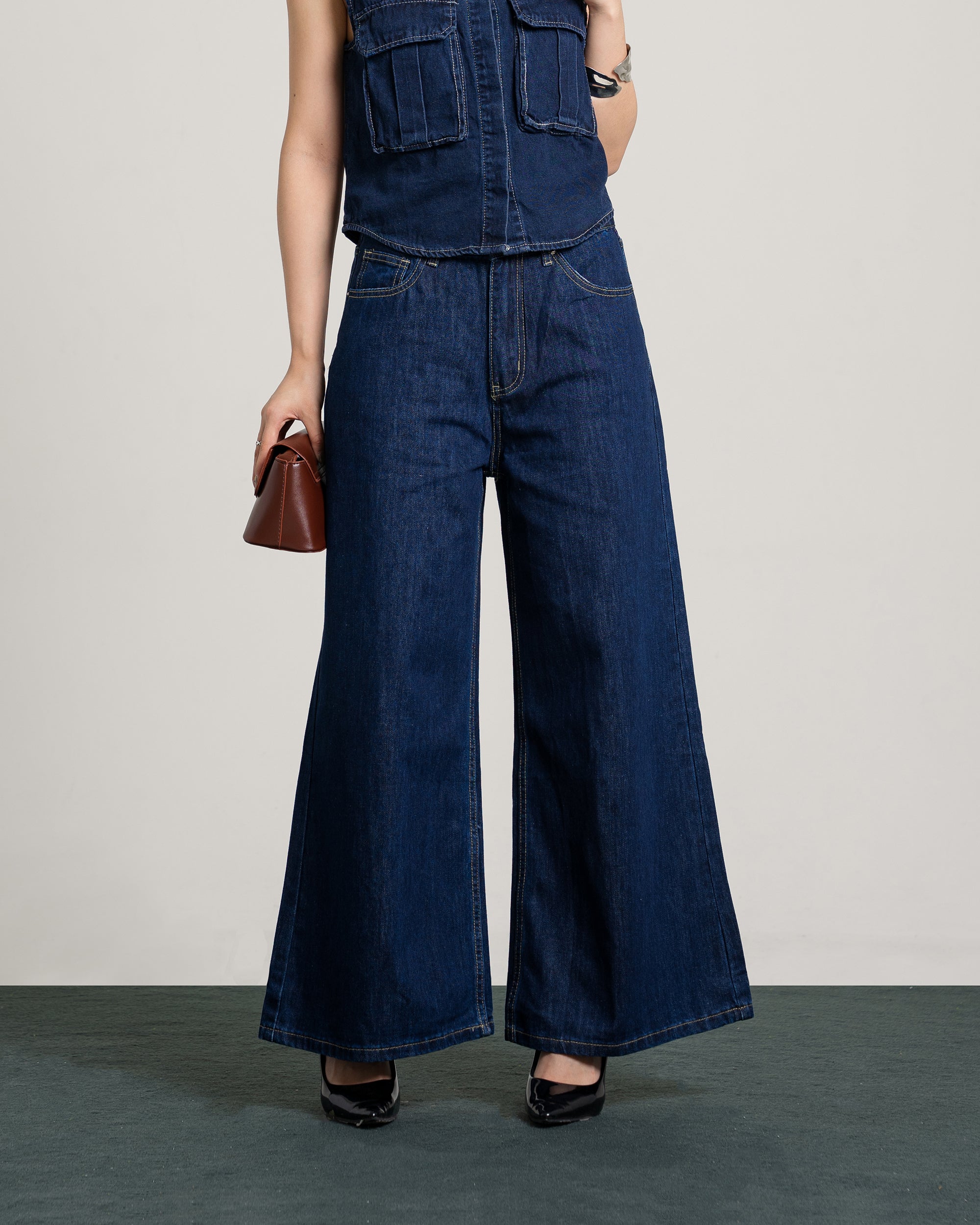 Marion Mid-Rise Wide Jeans