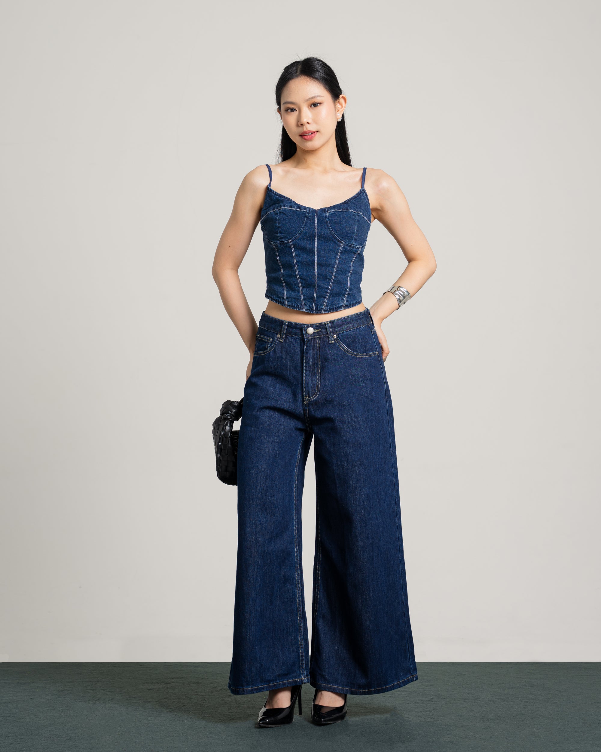 Marion Mid-Rise Wide Jeans