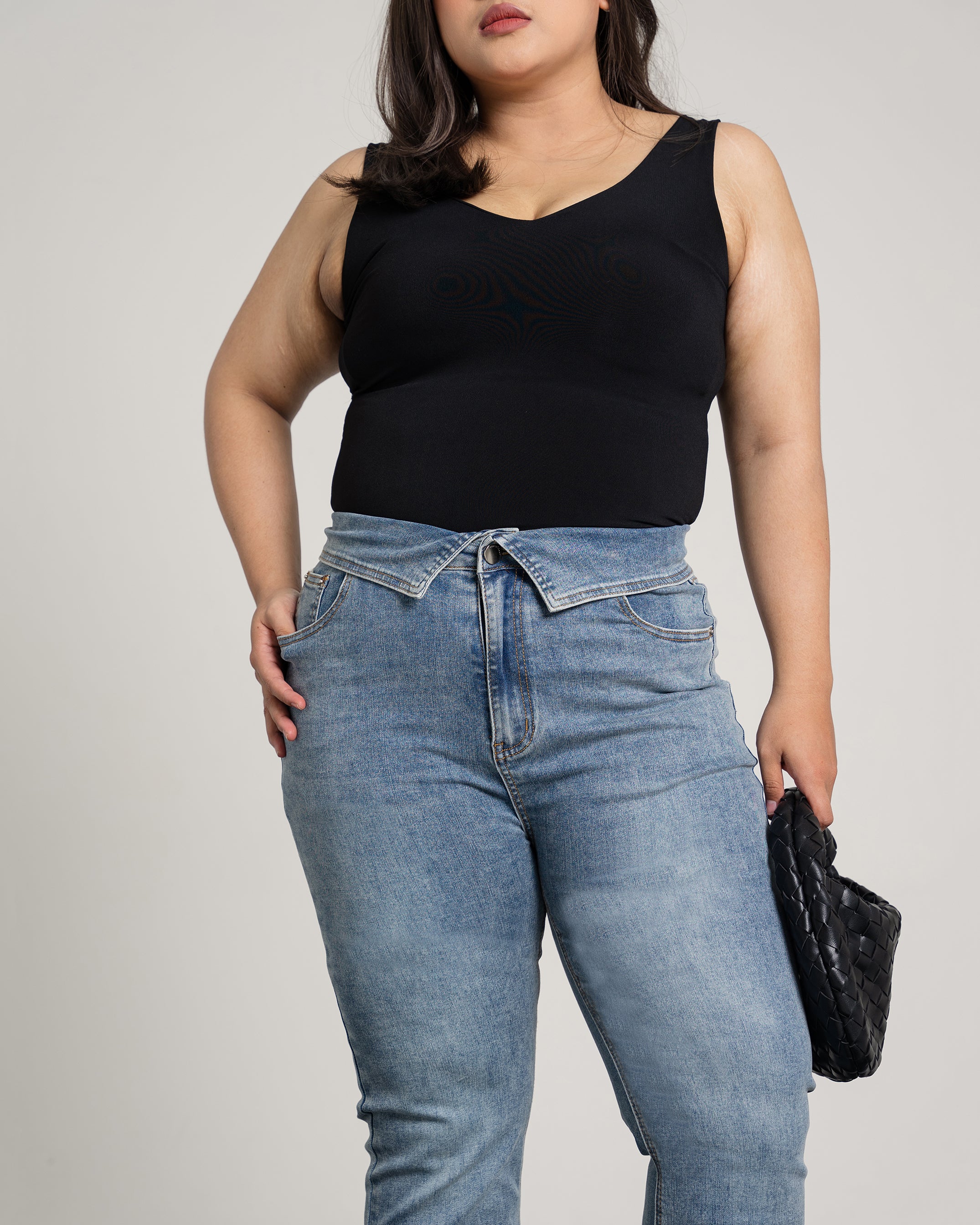 Vivienne Highwaist Cutbray Jeans in Light Blue