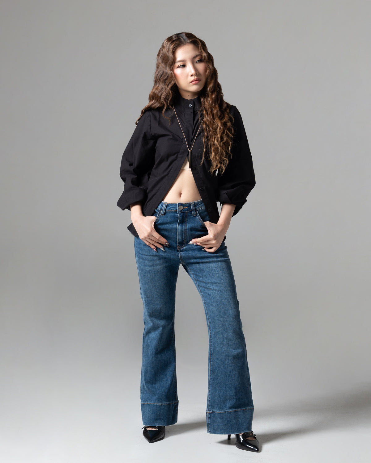 Ashley Flare Jeans Petite Dark Blue, petite size, tampak depan
