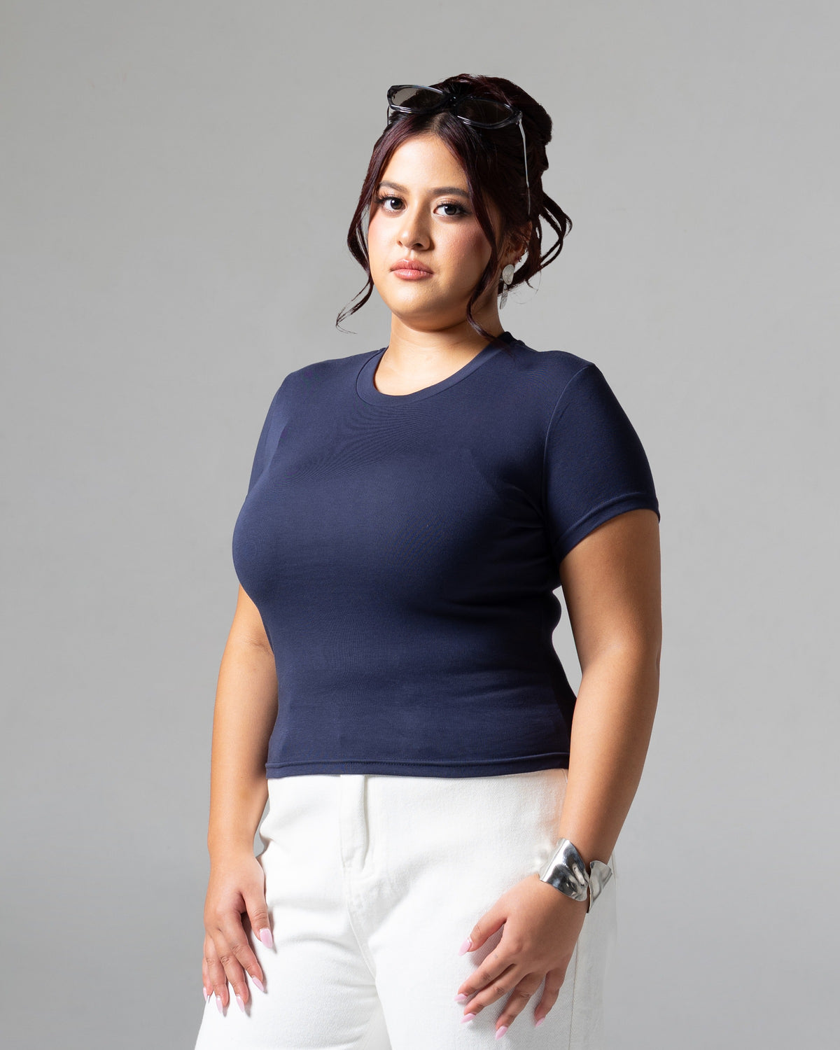 Avery Top Navy, mid size, tampak depan