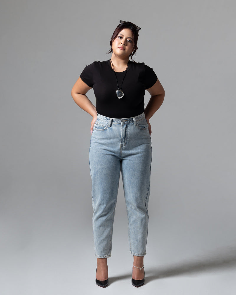 Boston Mom Jeans