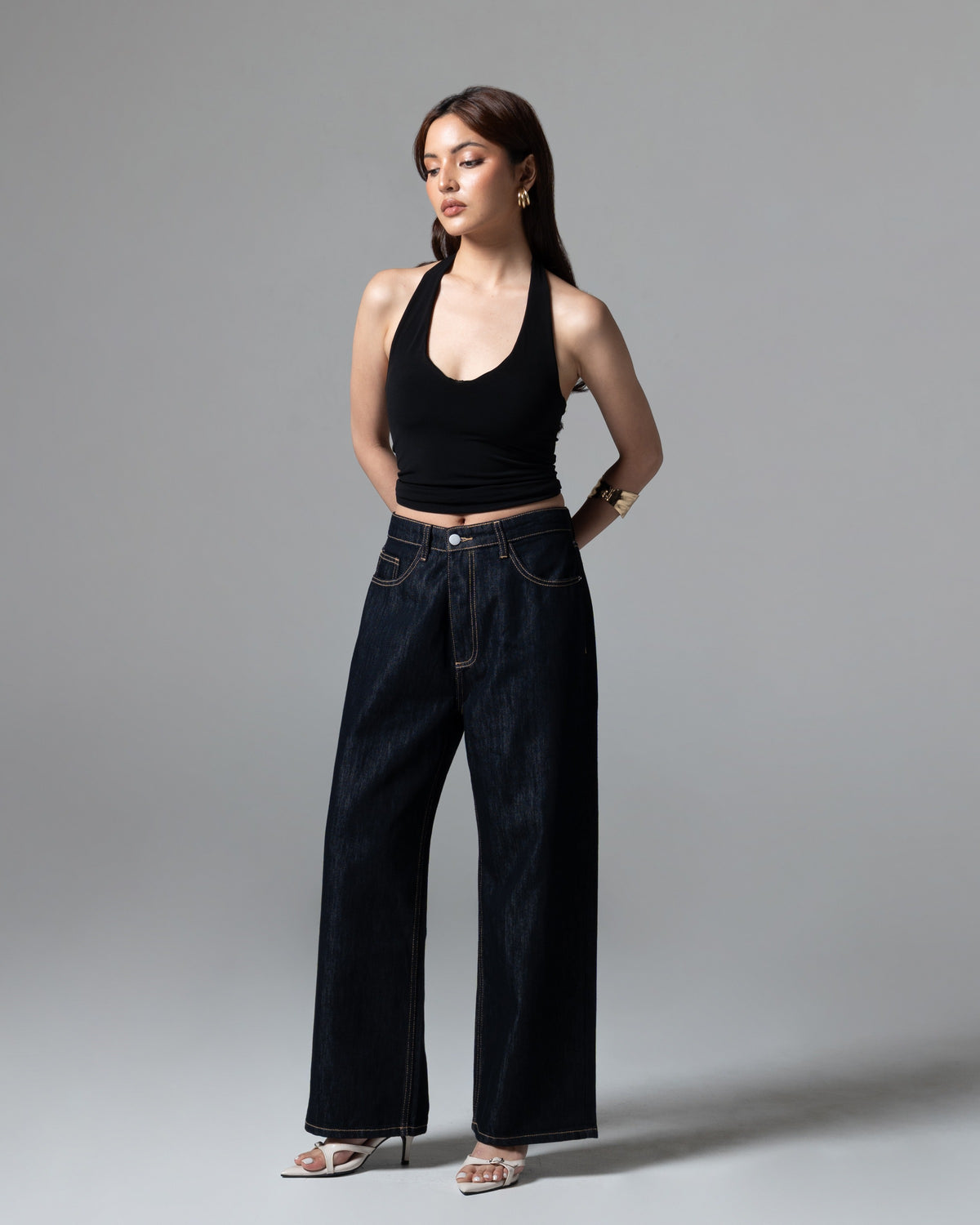 Cerise Straight Baggy Jeans, regular size, tampak depan