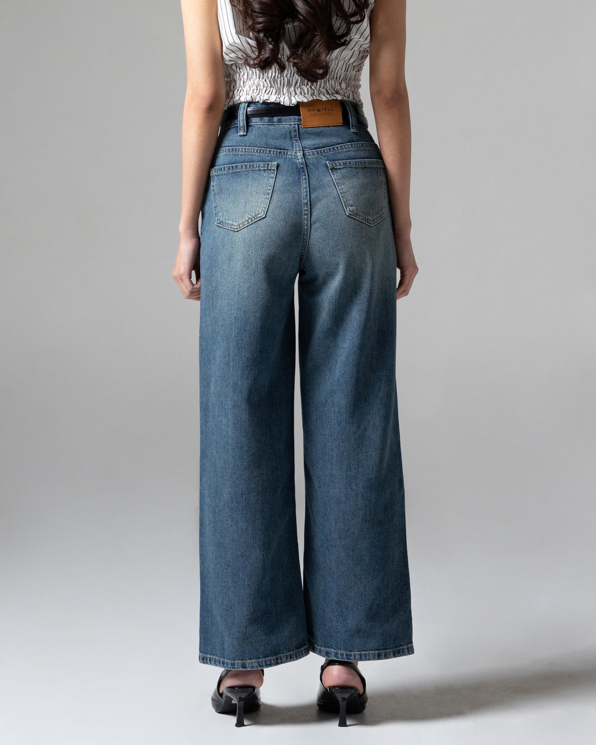 Coppen Straight Jeans, detail belakang