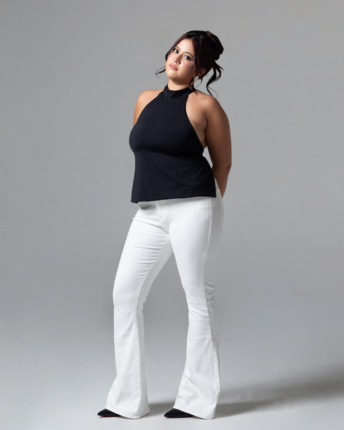 Kelly Flare Jeans White, mid size, tampak depan