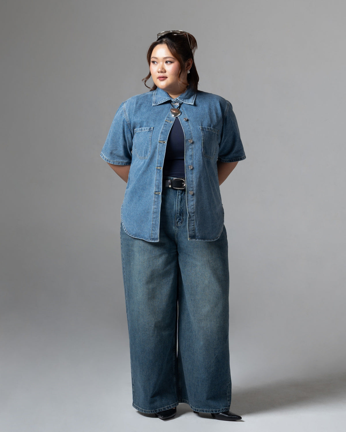 Monica Top, big size, tampak depan