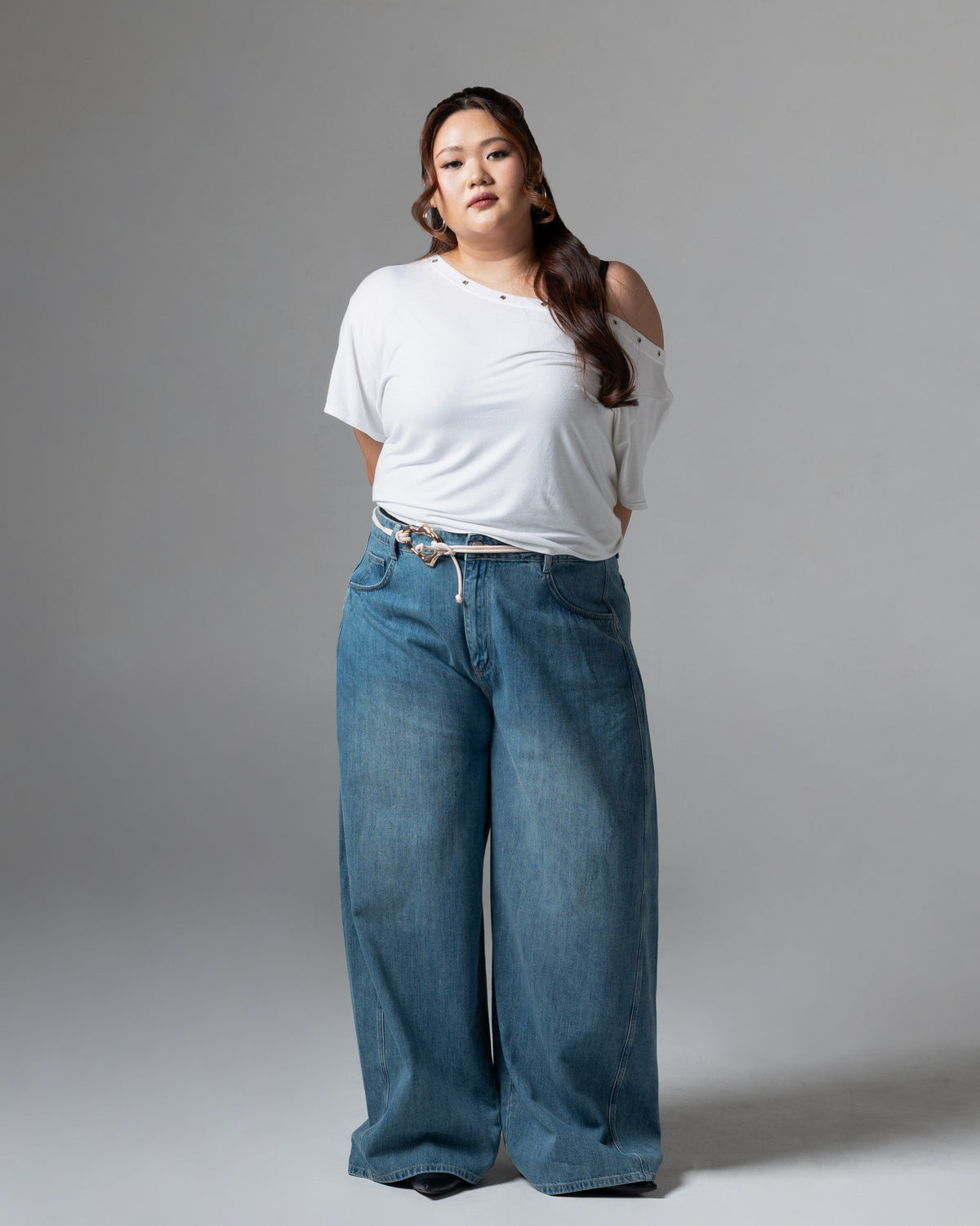 Real Wideleg Jeans Light Blue, big size, tampak depan